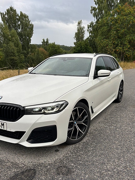 BMW 520d 4 of 13
