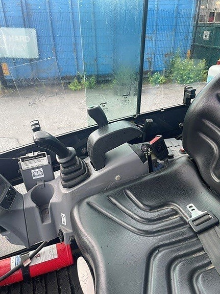 Grävmaskin Kubota KX 016-4 3 of 5