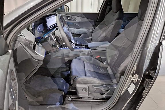 Audi Q3 7 of 17