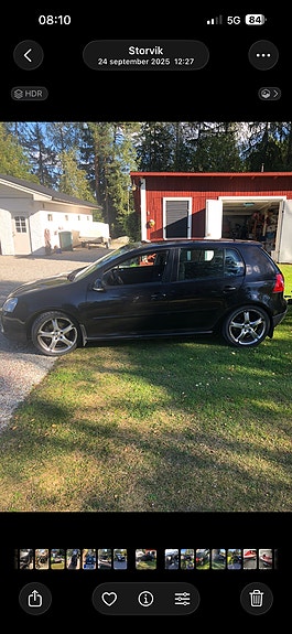 Volkswagen Golf V 2 of 7
