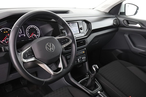 Volkswagen T-Cross 12 of 30