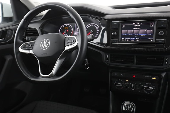 Volkswagen T-Cross 14 of 30