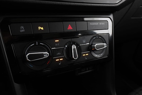 Volkswagen T-Cross 23 of 30
