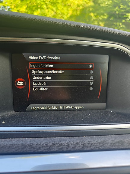 Volvo V40 4 of 13