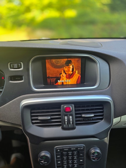 Volvo V40 9 of 13