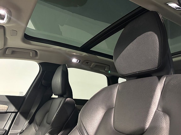 Volvo V90 Cross Country 6 of 23