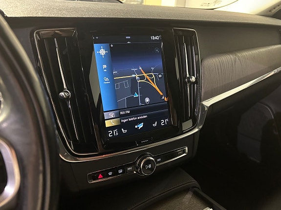 Volvo V90 Cross Country 11 of 23
