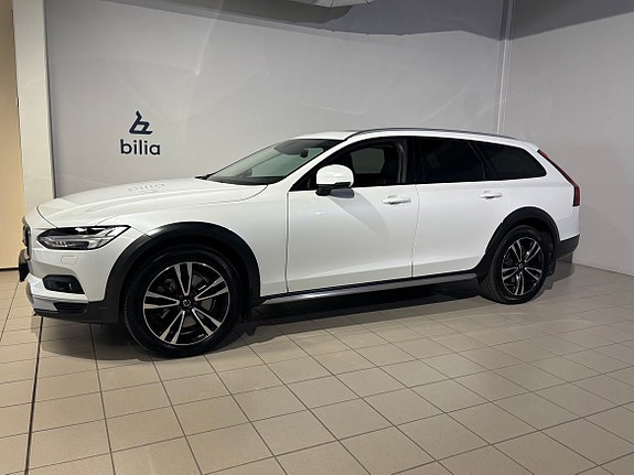 Volvo V90 Cross Country 3 of 23