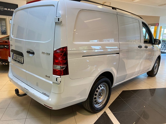 Mercedes-Benz Vito 116 3 of 18
