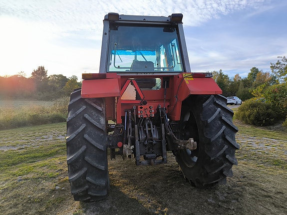 Massey Ferguson MF 699 4 5 of 11