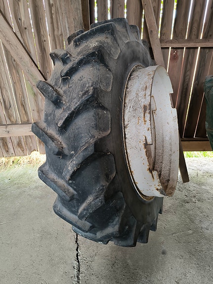 Massey Ferguson MF 699 4 11 of 11