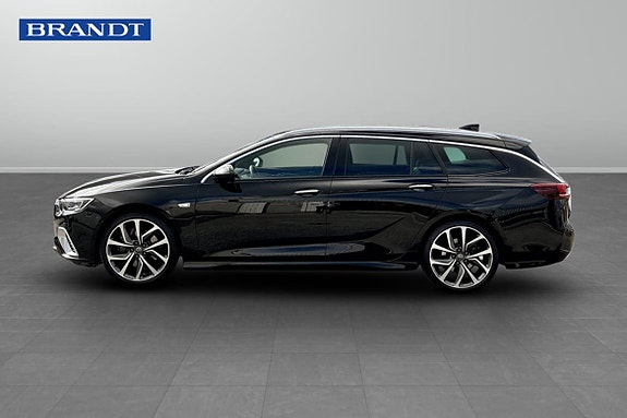 Opel Insignia 3 of 10