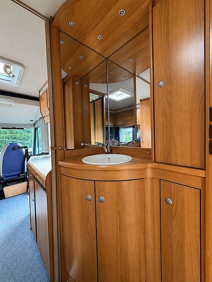 Knaus Travel-Liner 18 of 21