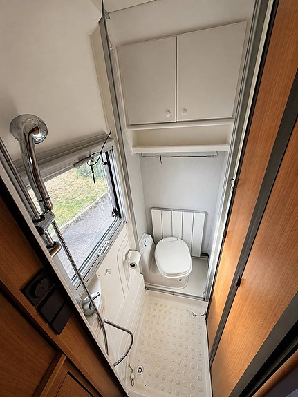 Knaus Travel-Liner 17 of 21