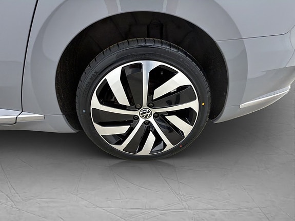 Volkswagen Arteon 11 of 30