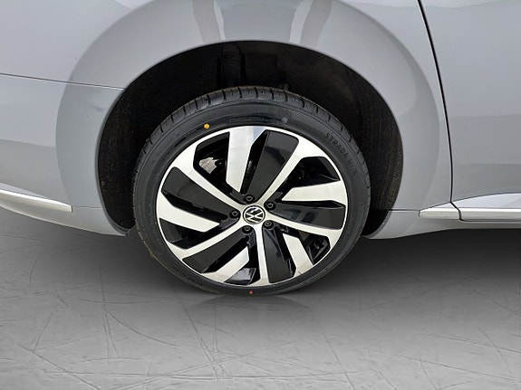 Volkswagen Arteon 12 of 30