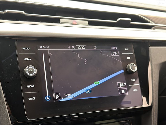 Volkswagen Arteon 27 of 30