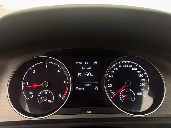 Volkswagen Golf I 16 of 28