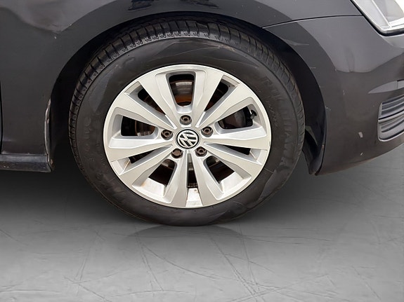 Volkswagen Golf I 28 of 28