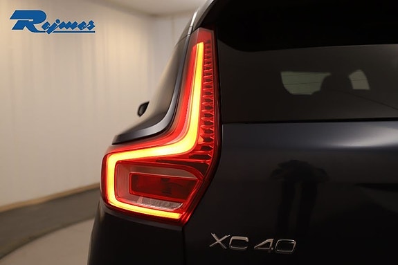Volvo XC40 18 of 29