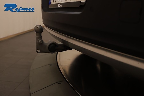 Volvo XC40 15 of 29