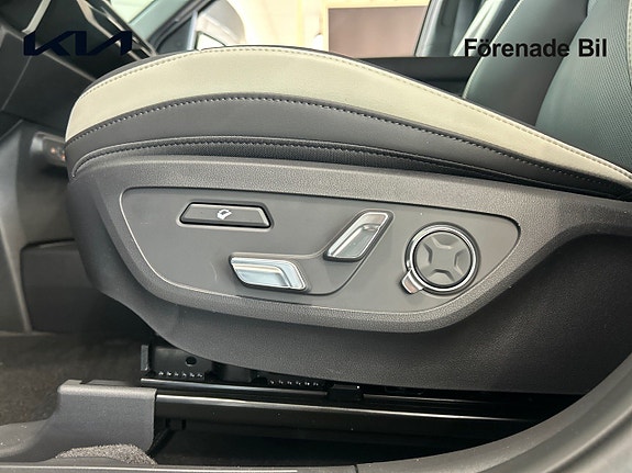 Kia EV5 15 of 16