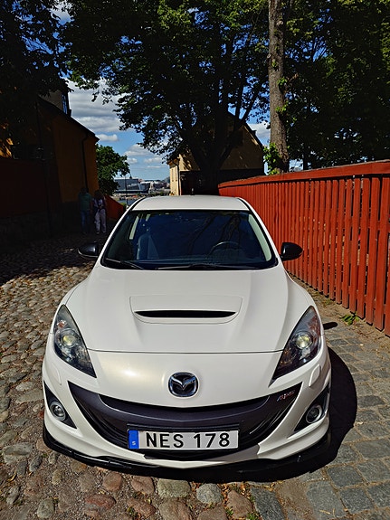Mazda 3 7 of 9