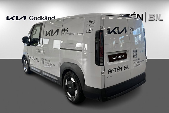 Kia PV5 8 of 12