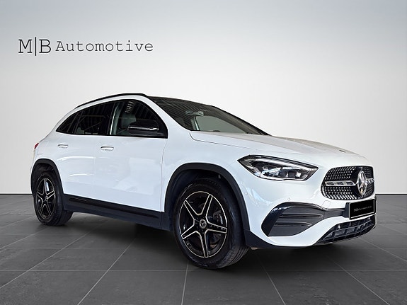 Mercedes-Benz GLA250 e 8 of 22