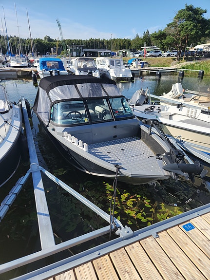 V-Boat fish 46 2 of 4