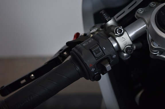 Ducati Panigale 959 / MYCKET FINT SKICK 15 of 19