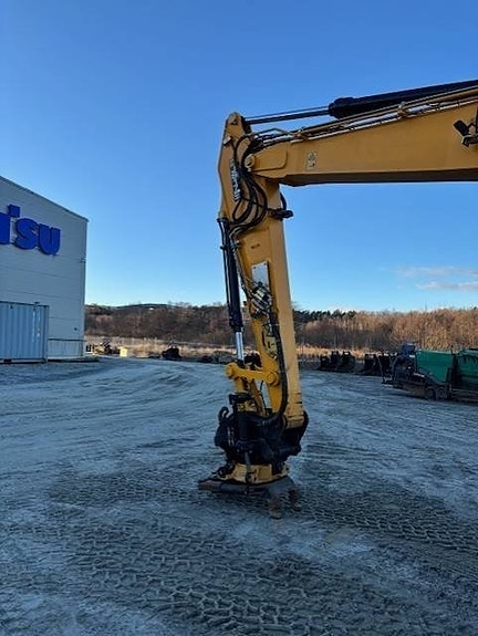 JCB 175W plus 3 of 8