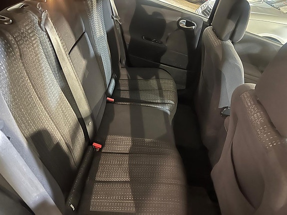Renault Megane 7 of 10