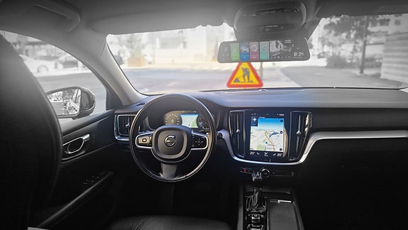 Volvo V60 11 of 16