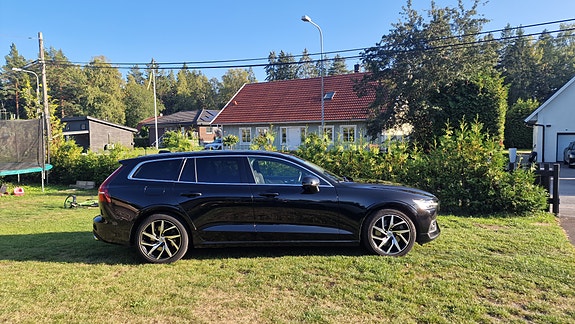 Volvo V60 5 of 16