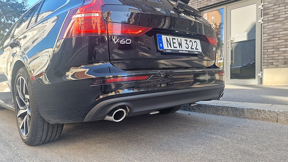 Volvo V60 3 of 16