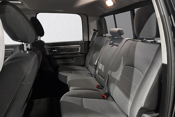 Dodge RAM 1500 11 of 23