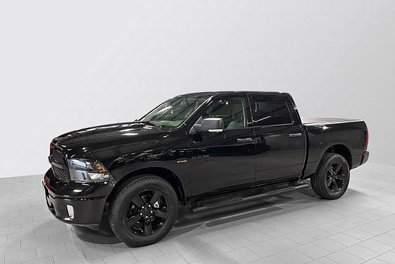 Dodge RAM 1500 13 of 23