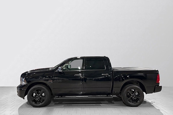 Dodge RAM 1500 8 of 23