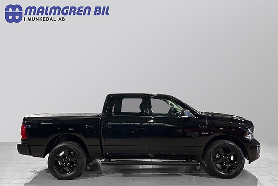 Dodge RAM 1500 2 of 23