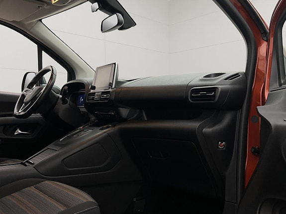 Opel Combo-e Life 30 of 30