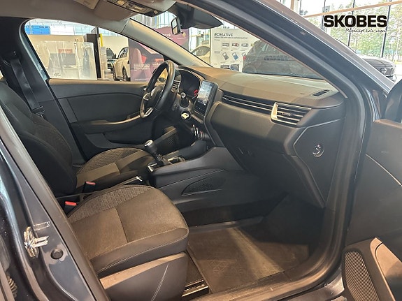 Renault Clio 6 of 21