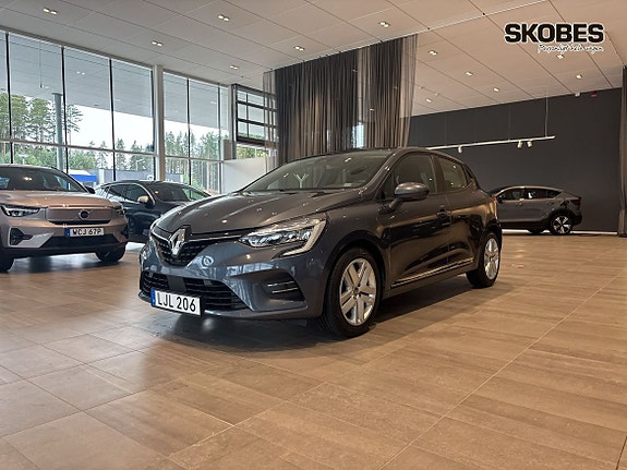 Renault Clio 20 of 21