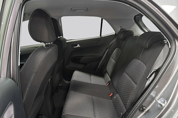 Kia Picanto 16 of 18