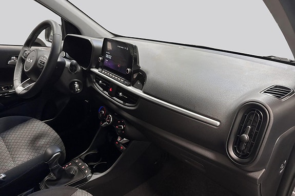 Kia Picanto 14 of 18