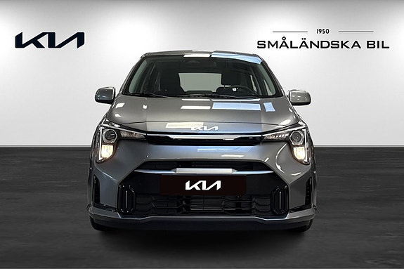 Kia Picanto 2 of 18