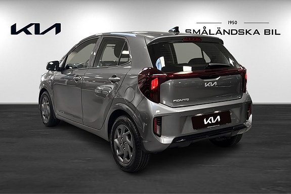Kia Picanto 4 of 18