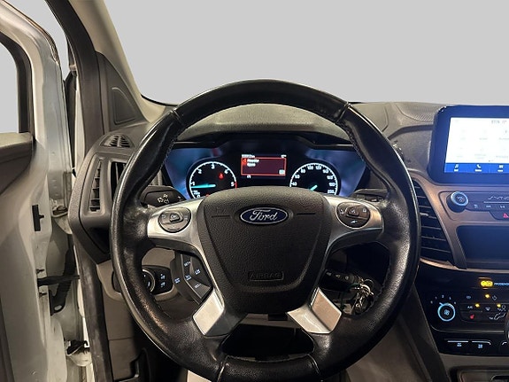 Ford Transit Connect 14 of 19