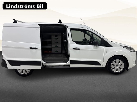 Ford Transit Connect 13 of 19