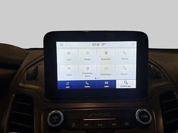 Ford Transit Connect 16 of 19